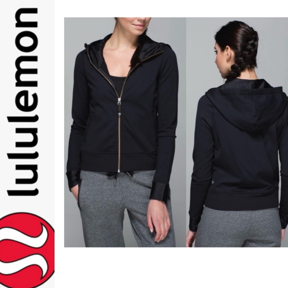 ✨Lululemon Namaskar Black Hoodie Zip
Jacket Womens Size 4✨